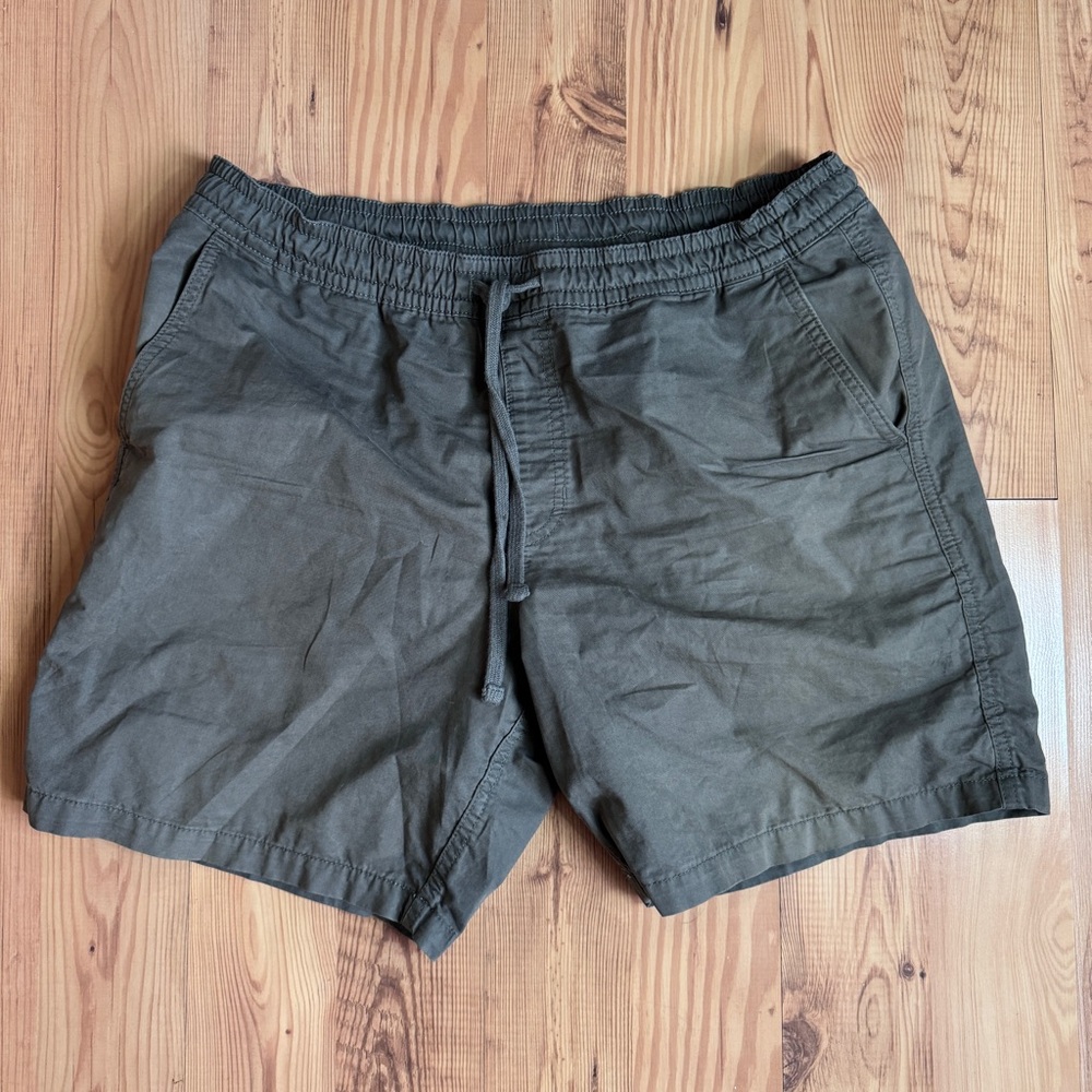 Vans Range Elastic Shorts - Size L